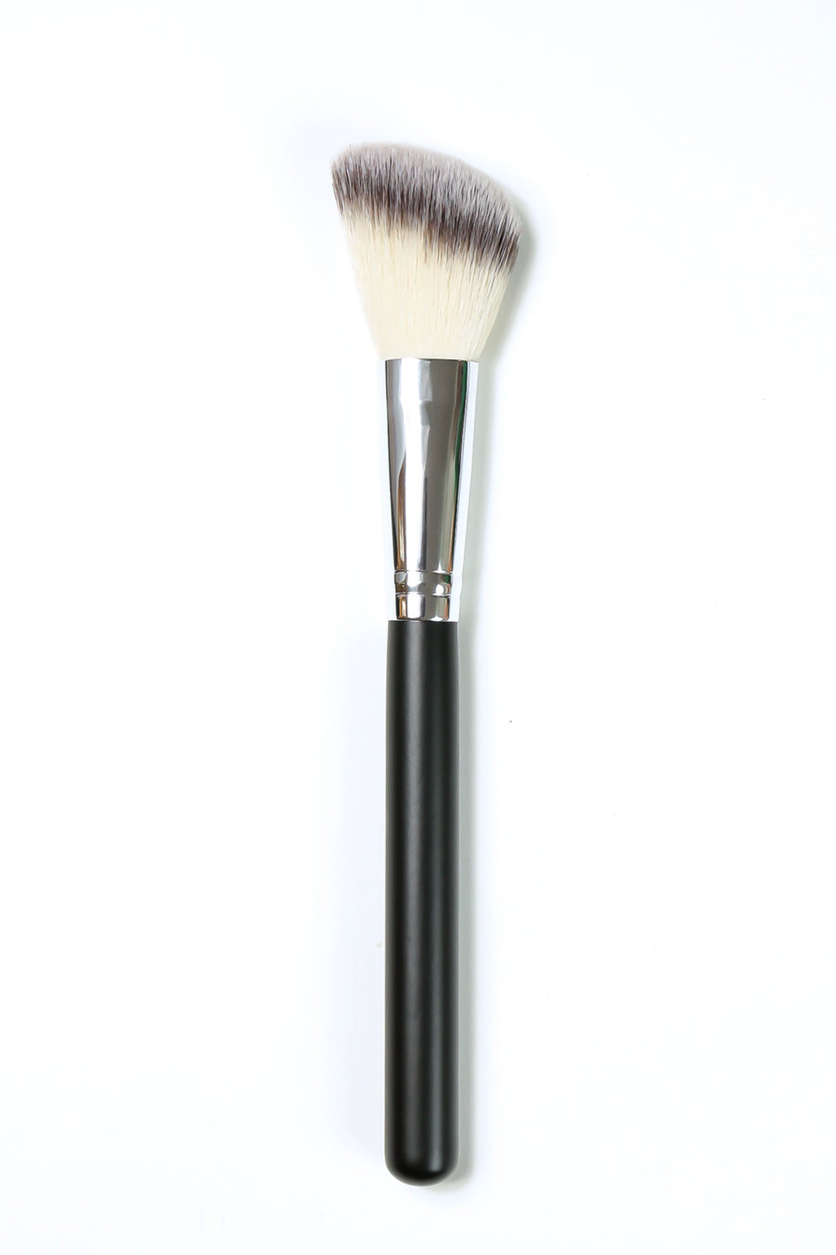 Deluxe Angle Blush Brush SS013